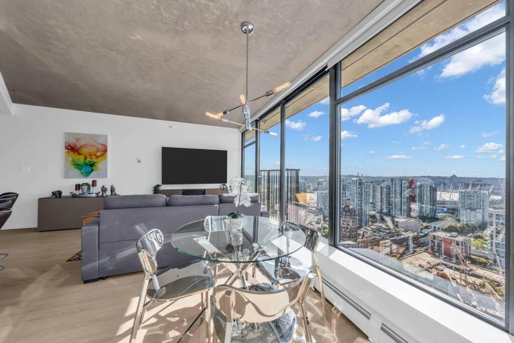 Skyview, 40Th Floor! 2Br Condo In Downtown Vancouver Eksteriør bilde