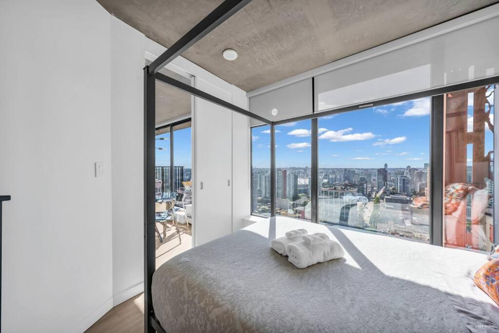 Skyview, 40Th Floor! 2Br Condo In Downtown Vancouver Eksteriør bilde